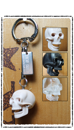 collectable white lucky skull keychain